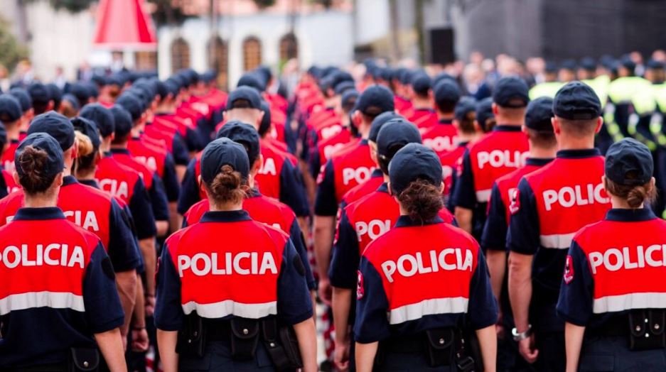 Uniforma dhe këpucë për Policinë e Shtetit, hapet tenderi 27 mln euro